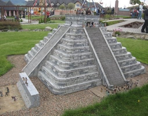 PARK MINIATUR INWAŁD