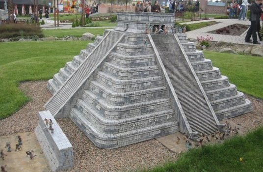 PARK MINIATUR INWAŁD