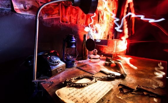 Black Cat Escape Room